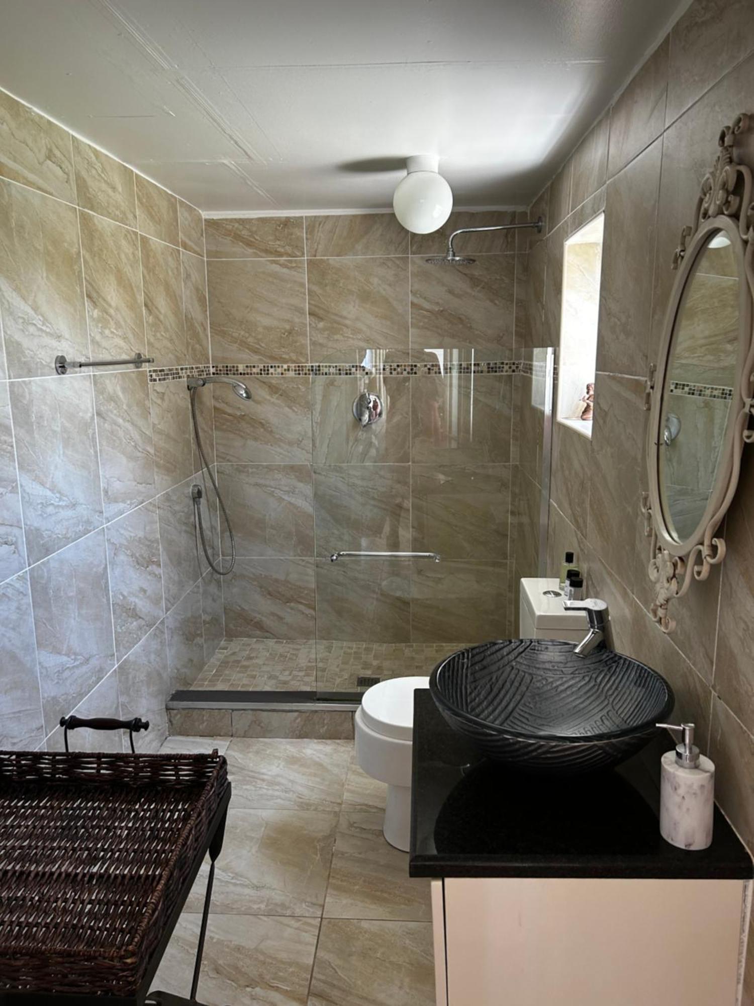 De La Fontaine Guest Cottage And Pool View Luxury Suite Plettenberg Bay Kültér fotó